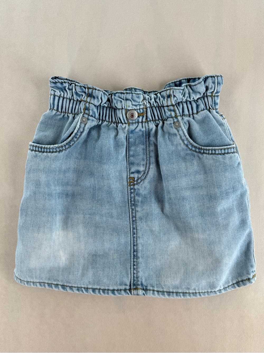Levi’s Girls High Rise Pull-On Denim Skirt Size 6 Light Wash